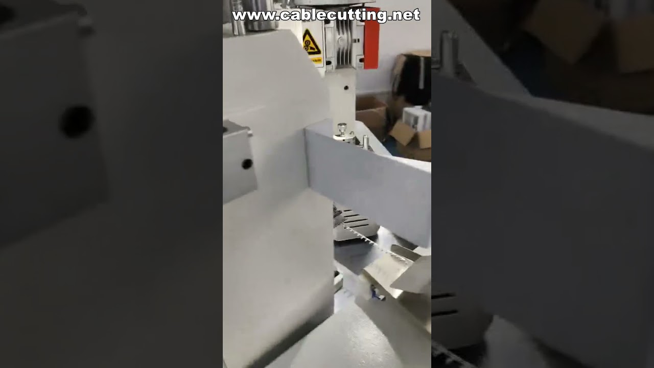 เครื่องตัดและปอกสายไฟอัตโนมัติ พร้อมคริมป์ขั้วสายสองหัว | เครื่องคริมป์สายไฟสำหรับโรงงานอุตสาหกรรม