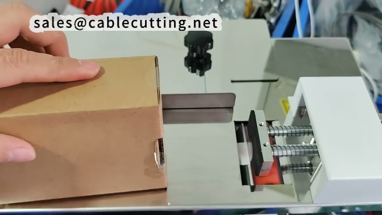 เครื่องติดฉลากมุมฉากสำหรับซีลกล่อง | แม่นยำ รวดเร็ว เพิ่มประสิทธิภาพ