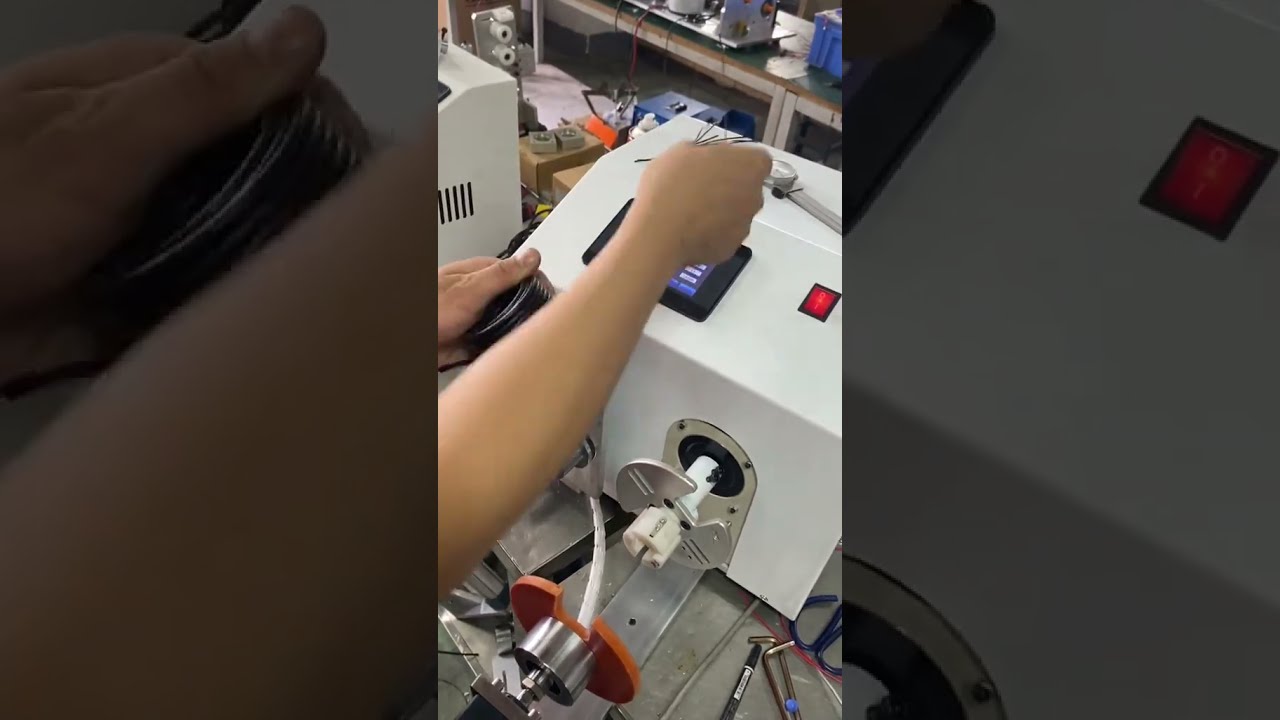 104 เครื่องม้วนสายไฟเรียงลำดับเร็ว จัดเก็บขดลวดเป็นระเบียบเรียบร้อย