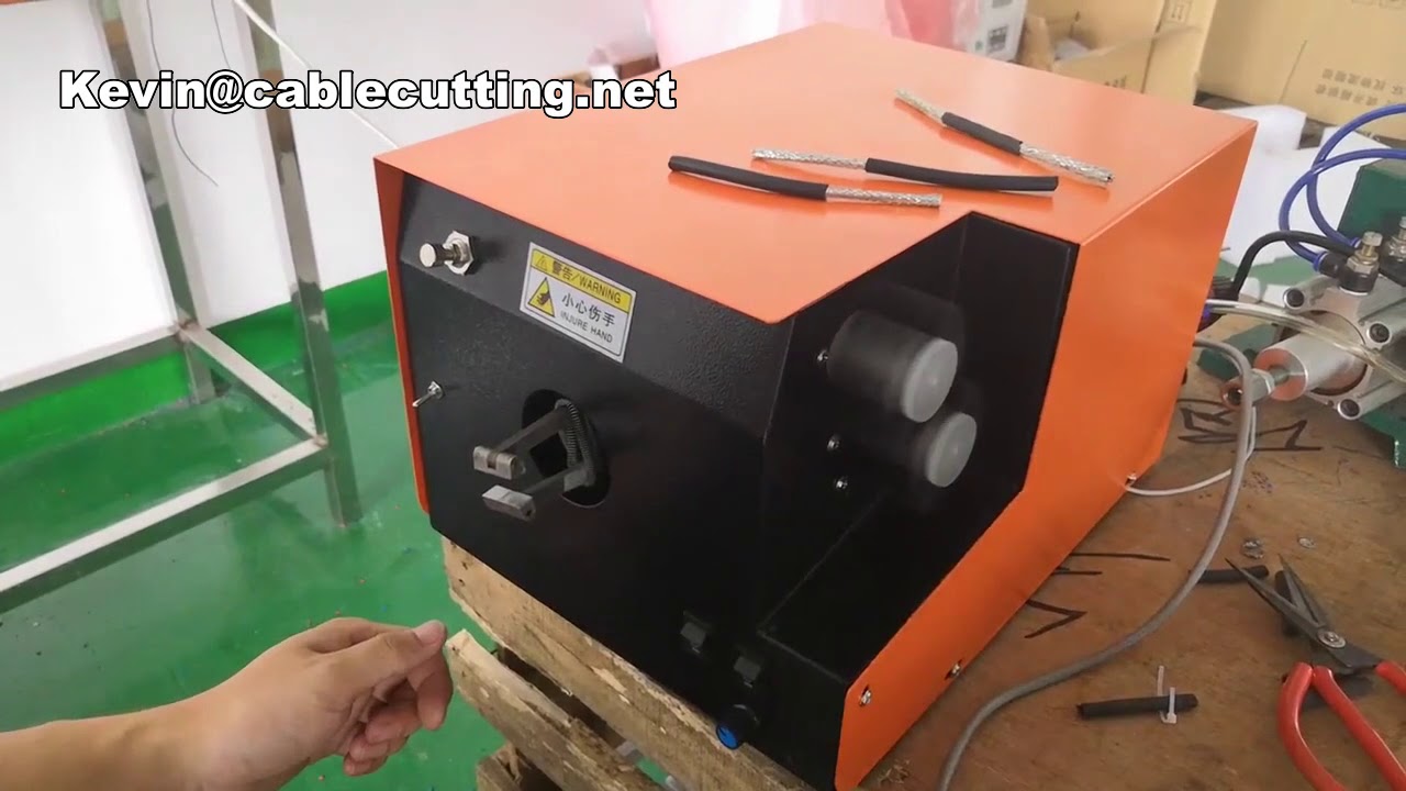 เครื่องรีดถักเปียสายไฟแบบแปรงลวด ปอกสาย USB อัตโนมัติ