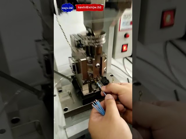 เครื่อง Crimping หัวต่อสายไฟอัตโนมัติ พร้อม Applicator ยุโรป | งานประกอบสายไฟความเร็วสูง