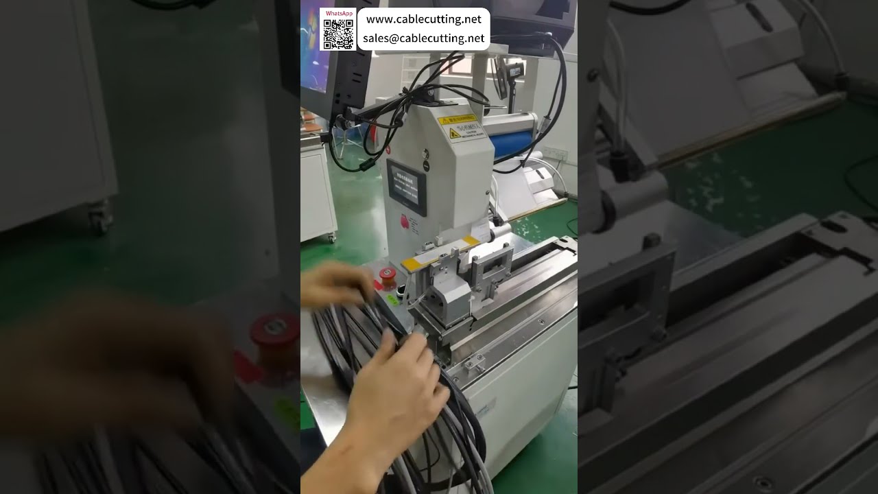 เครื่องติดฉลากพับอัตโนมัติพร้อมฟังก์ชันพิมพ์ในตัว เร่งกระบวนการผลิตชุดสายไฟ