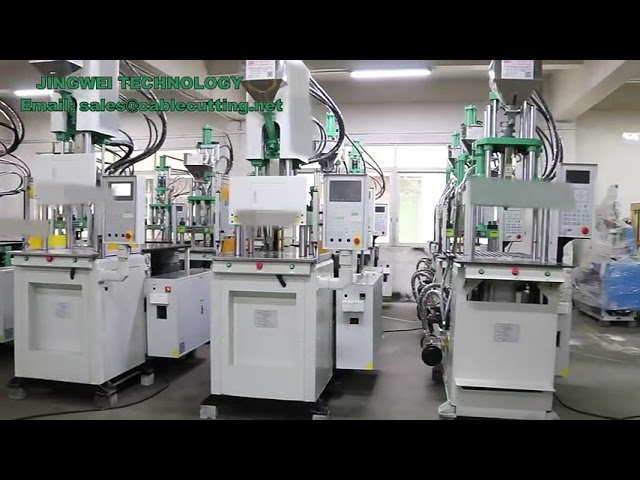เครื่องฉีดพลาสติกแนวตั้งราคาโรงงาน สำหรับผลิตของเล่นพลาสติกและพรีฟอร์มขวดน้ำ PET