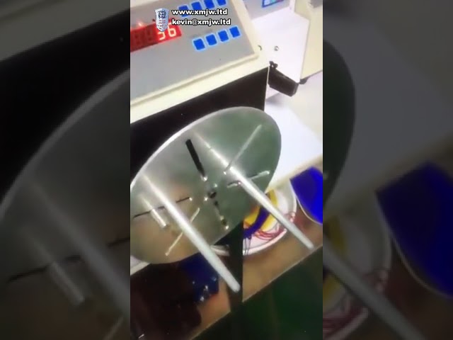 เครื่องม้วนสายไฟกึ่งอัตโนมัติแบบยืดหยุ่น สำหรับม้วนสายหูฟังบิดเกลียว