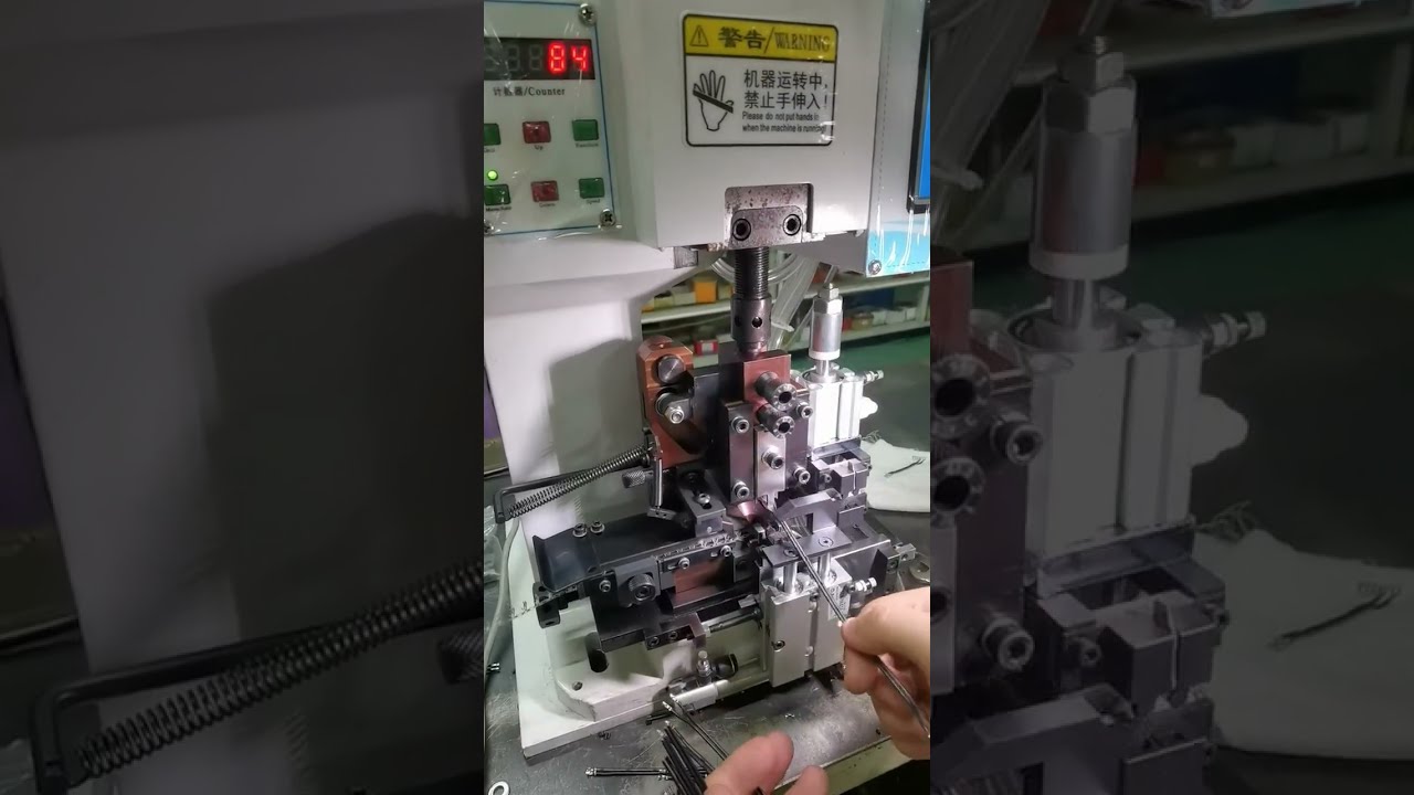 เครื่องปอกสายไฟและค Crimping แบบขนานจริง | เครื่องแยก ปอก และ Crimping สายไฟ โรงงาน #factory