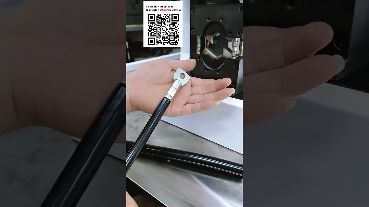 เครื่องกดขั้วต่อสายไฟเซอร์โว พร้อมแม่พิมพ์รูปหกเหลี่ยม (Hexagonal Die) สำหรับงานคริมป์ที่แม่นยำ