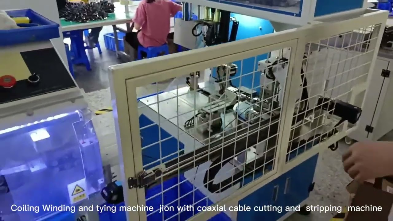 เครื่องม้วน พัน และมัดสายอัตโนมัติ จับคู่กับเครื่องตัดปอกสายโคแอกเชียล | ระบบผลิตสายเคเบิลครบวงจร
