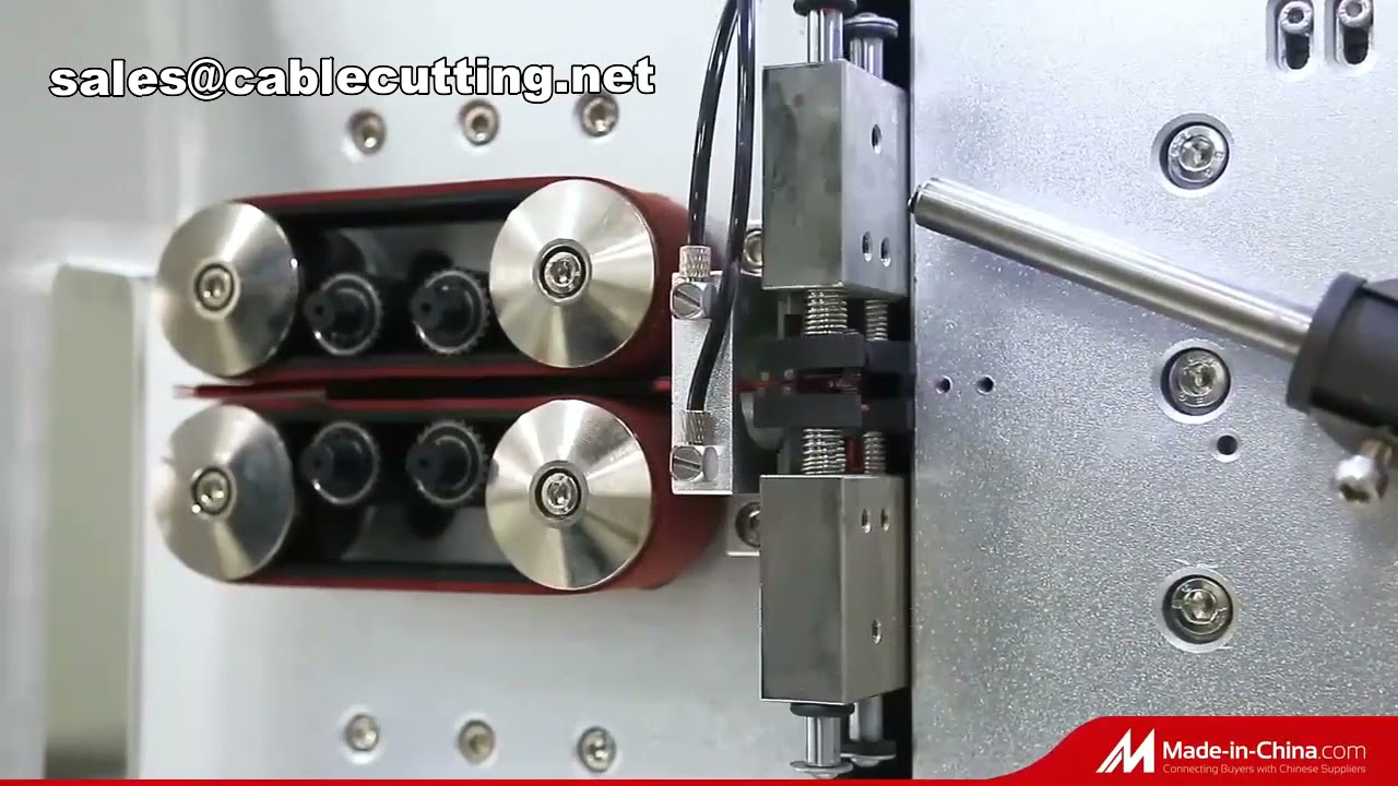 เครื่องปอกและตัดสายไฟหลายแกนอัตโนมัติ รองรับสายขนาดสูงสุด 30mm2
