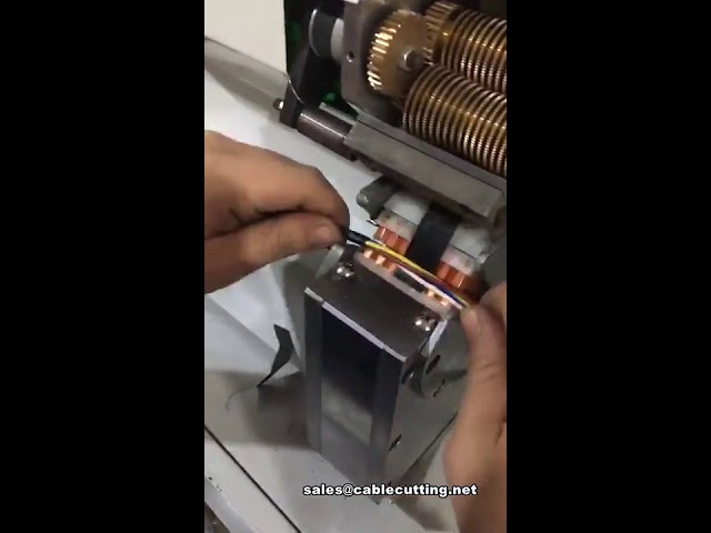 เครื่องพันเทปและพันจุดต่อสายไฟอัตโนมัติประสิทธิภาพสูง