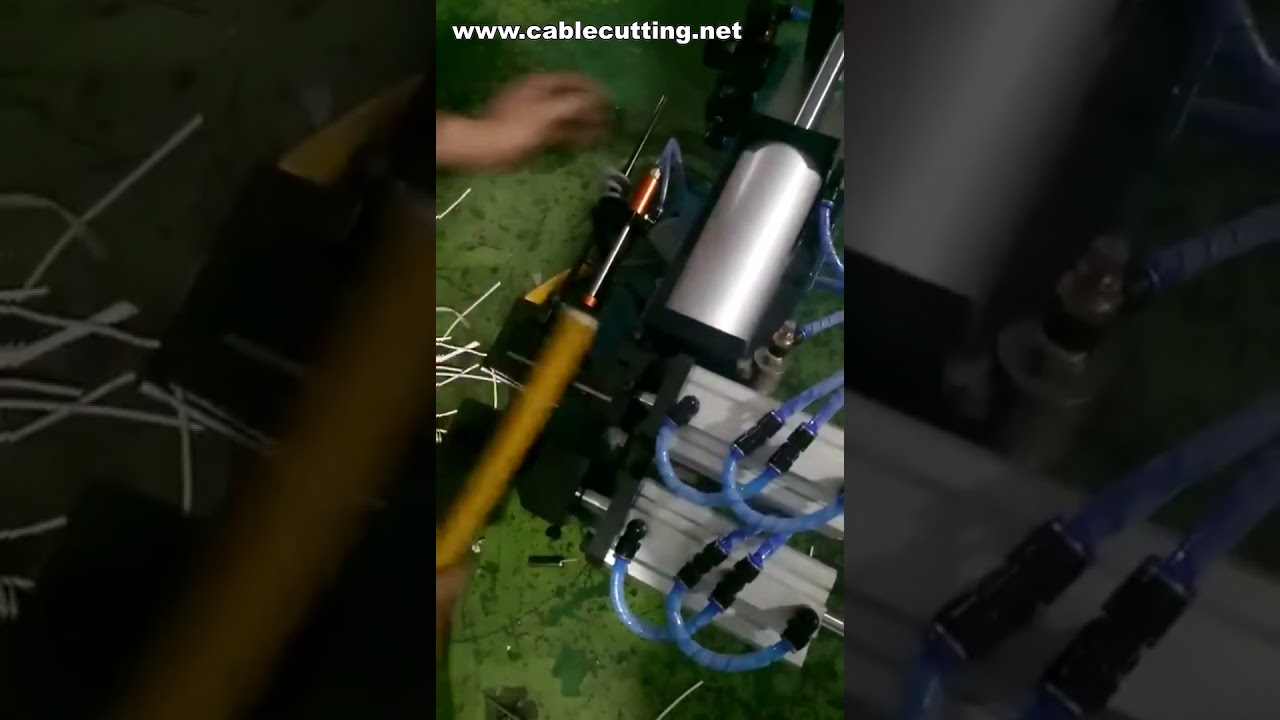 เครื่องปอกสายไฟหนา ระบบแก๊ส-ไฟฟ้า ขนาดเส้นผ่านศูนย์กลางสูงสุด 20 มม. | เครื่องปอกสายไฟอุตสาหกรรม