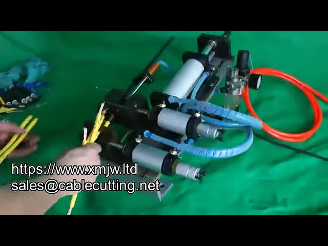 เครื่องปอกสายคอมพิวเตอร์อัตโนมัติแบบลมร้อน สำหรับสายหลายแกน | เครื่องปอกสายไฟประสิทธิภาพสูง
