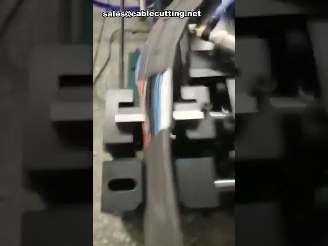 เครื่องปอกสายไฟหลายแกนสำหรับสายข้อมูลขนาดเล็กและสายสั้น | เครื่องปอกสายไฟอัตโนมัติประสิทธิภาพสูง