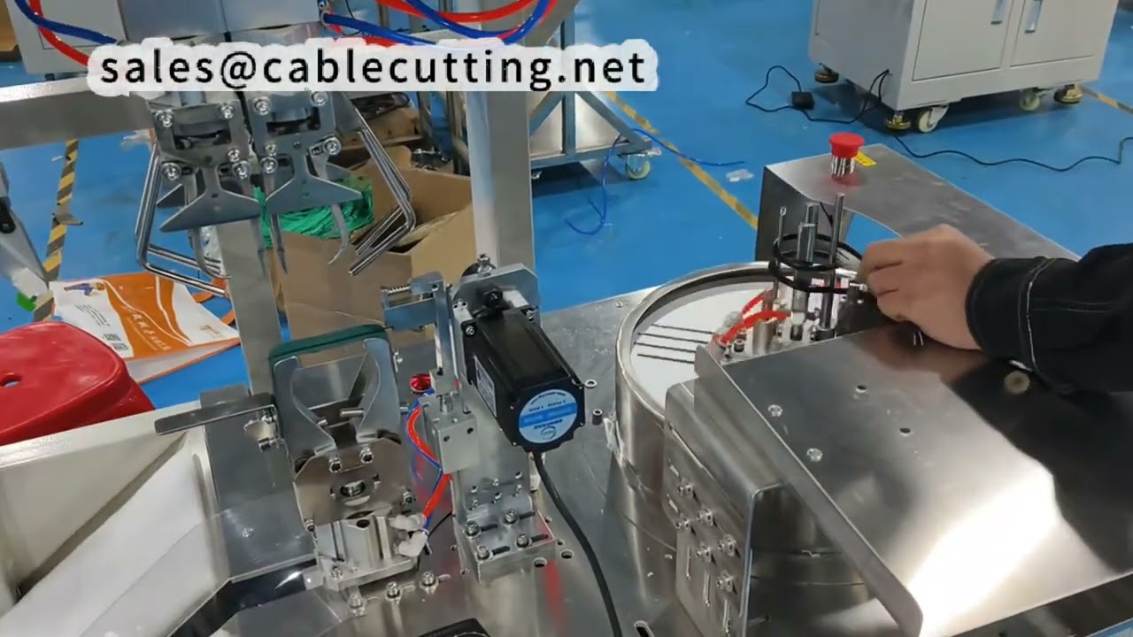 เครื่องยึดสายไฟอัตโนมัติ จัดการสายเคเบิลที่มีชิ้นส่วนปลาย